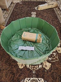 مسبح • للبيع • بإشارة