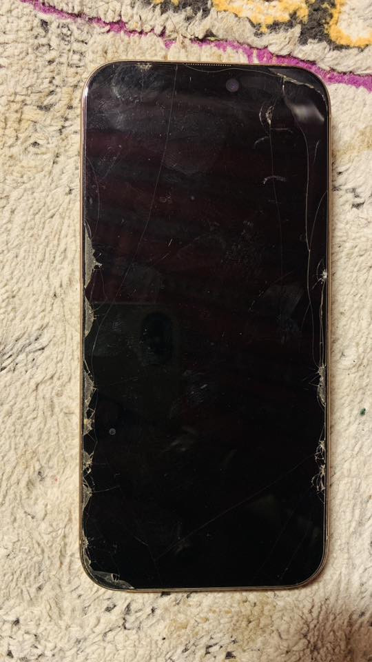 ايفون 16 برو ماكس لون ذهبي مكفول من كلشي والكسور باللزكه مو بالشاشه مكفول بطاريه 98عدد دورات الشحن 214 مكاني سماوه السعر 1300 قفل


**إذا كنت صاحب هذا الإعلان وتريد حذفه لأي سبب، رجاءا أرسل رسالة إلى الدعم الفني**