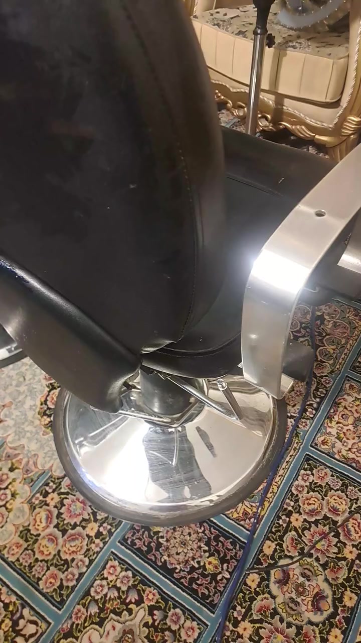 سعر الكرسي  ب١٢٥


**إذا كنت صاحب هذا الإعلان وتريد حذفه لأي سبب، رجاءا أرسل رسالة إلى الدعم الفني**