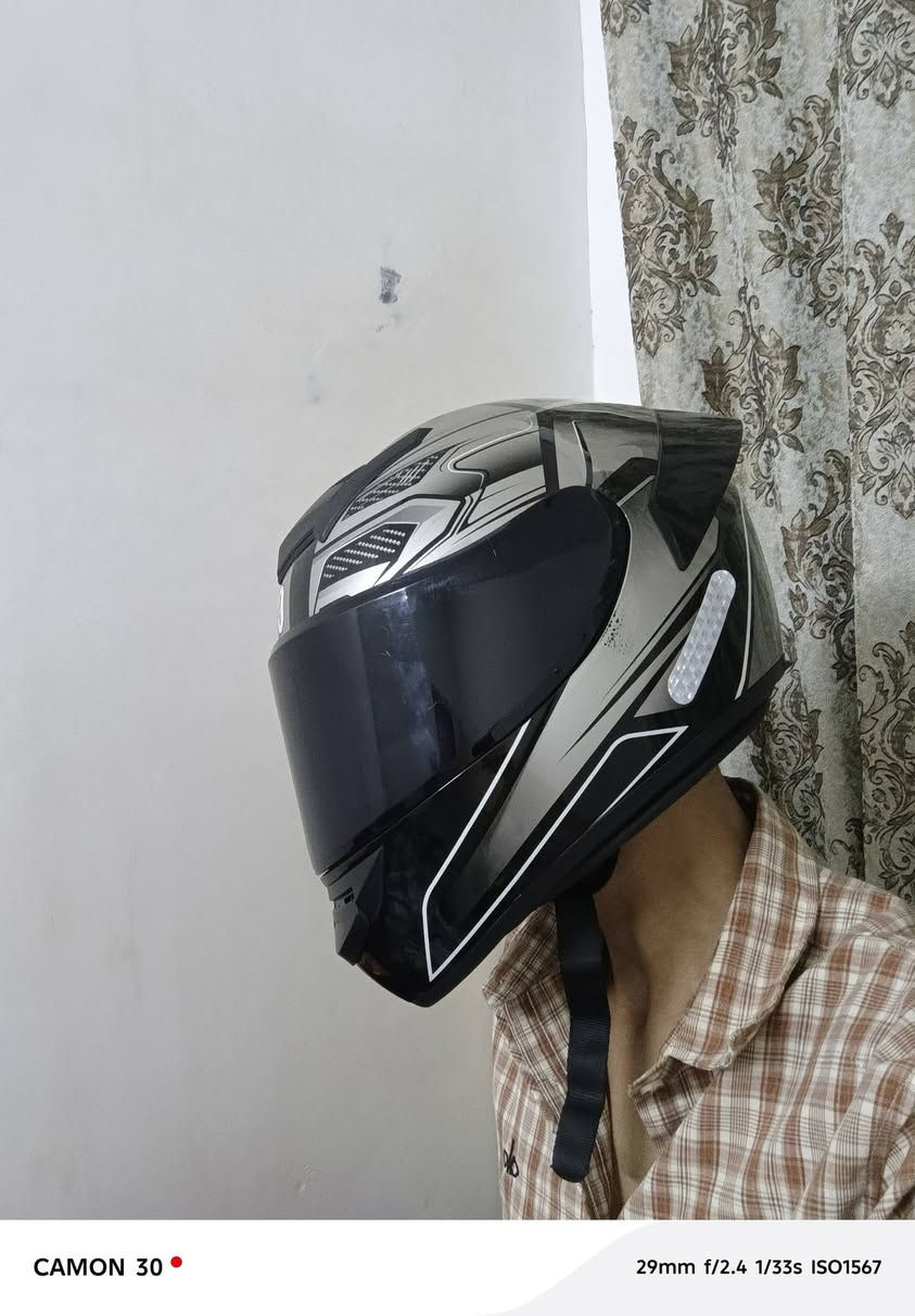 شباب اشتريت هاي الخوذه ب٦٠ وطلعت جبيره علي ابيعها ب٥٠


**إذا كنت صاحب هذا الإعلان وتريد حذفه لأي سبب، رجاءا أرسل رسالة إلى الدعم الفني**