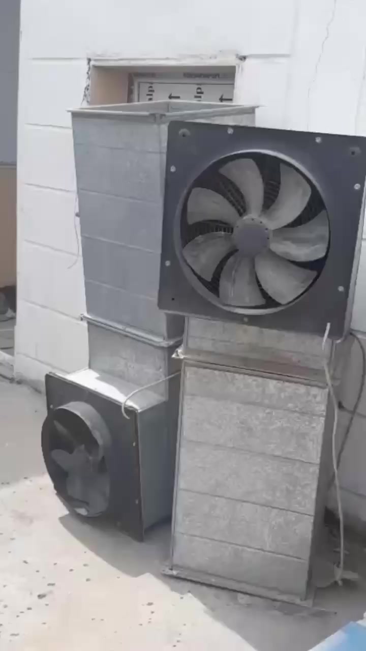 يتوفر لدينا مفرغه ساحبه هواء شكل دكتات مطابخ /دكتات صاله 
ويوجد مراوح رذاذ ماء للحدائق عدد 10 
ويوجد قدر مندي 1 /اتصال إلى الرقم ***********
