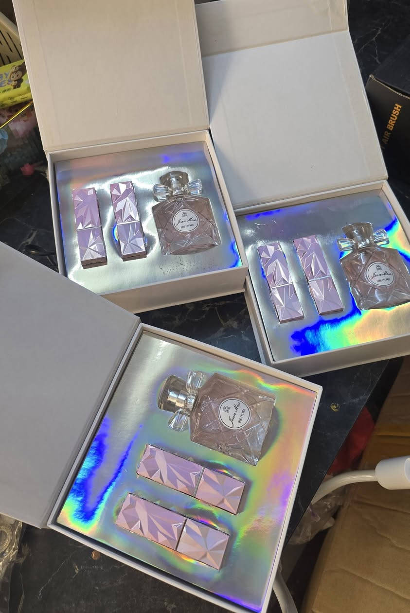 بكجات عطر مع اقلام حمر عدد ٣ بكج سعر البكج الؤاحد ٥٠٠٠


**إذا كنت صاحب هذا الإعلان وتريد حذفه لأي سبب، رجاءا أرسل رسالة إلى الدعم الفني**