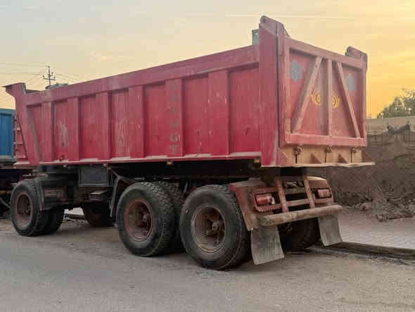 السلام عليكم مقطوره للبيع شاصي مكفول مجوعه ١٦ بدي جديد تخم تاير السعر ١٤٠ ورقه النجف الأشرف الاتصال ***********
