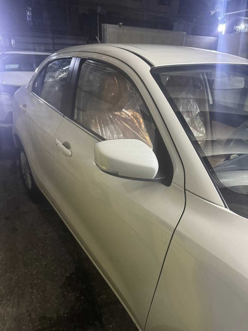 موديل 23 زيرو مواصفات فول عدى الفتحه
بصمه ويل كب

بغداد حي الأعلام ***********
