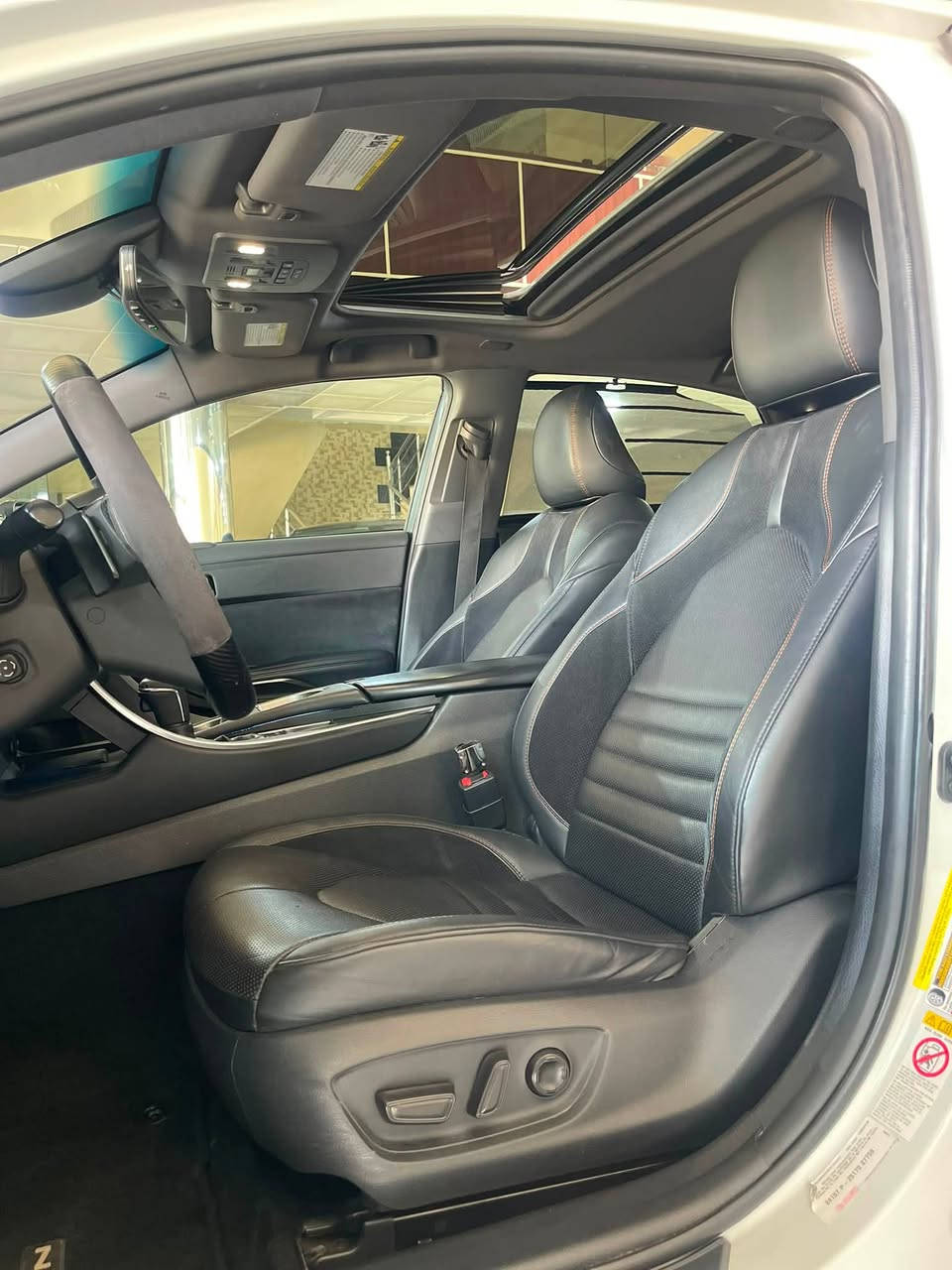 تويوتا افالون 2019 Touring*
محرك V6 حجم 3.5

*فول مواصفات*

داتاشو 

ابواب بصمة

 • شاشة وسطية 9 إنج

 • نظام ملاحة

 • دعم Apple CarPlay وAndroid Auto

 • نظام صوت JBL

 • كشنات جلد مع تدفئة وتبريد

 • مقعد السائق كهربائي مع ذاكرة

 • مثبت سرعة راداري

 • رادار تصادم أمامي

 • تنبيه الخروج عن المسار

 • مراقبة النقطة العمياء

 • كاميرا خلفية

 • حساسات أمامية وخلفية

 • فتحة سقف

 • شحن لاسلكي

مود درايف اربع أنظمة
كلين

عنوان دهوك معرض ريان

‏الاستفسار على أرقام التالية

***********

