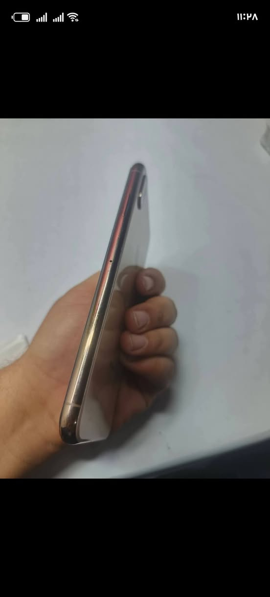 سلام عليكم اكس ماكس البيع جهاز بيه بس شوي سواد بل شاشه جهاز خير من الله الكامره عاطله السعر 180وبيه مجال ***********
