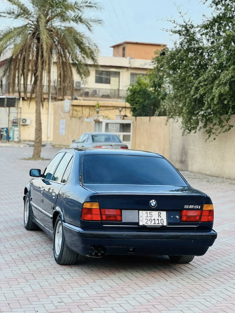 للبيع سعر مناسب جدآ (58$) وبيها مجال
بي ام 525 اصل بليته وسنويه موديل 1991رقم الانبار
سنويه لل2030 هزه وسنويه ورقم جديد باسمي كير محرك شرط جدد مكينه 25 مسكر تخم تاير جديد صدر خلفي امامي جديد تبريد ثلج ❄️ تدفئه نار كهربائيات كلها شغاله لايت زنون بجم عريض مري منفصل سياره صبغ جماليه شرط بدون حادث 

مكاني تكريت     📞***********
