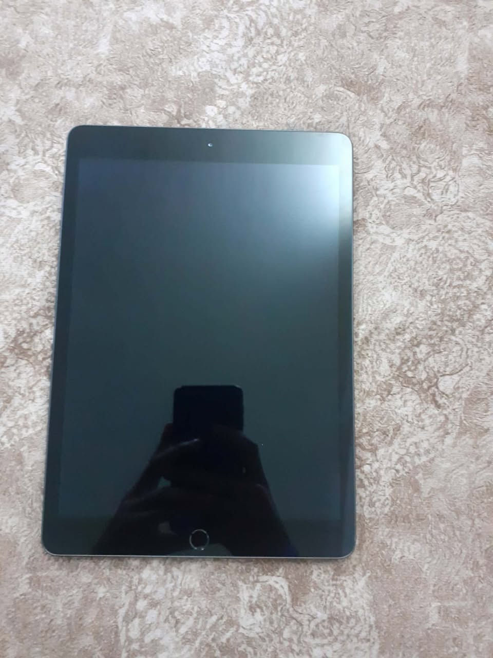 ايباد 7 

الايباد جان مضموم جديد جديد بمعنه الكلمخ كلش نصيف 

الايباد ممفتوح ابد ولا داخل تصليح
 
الذاكره 32 

يشغل بوبجي 60 فريم بسلاسه قويه

السعر 140 قفل لحد يعاملني فدوه اروحلكم لين اني ربحي 5 الاف 

مكاني بغداد اليياع حي التراث ماعندي ولحسين


**إذا كنت صاحب هذا الإعلان وتريد حذفه لأي سبب، رجاءا أرسل رسالة إلى الدعم الفني**