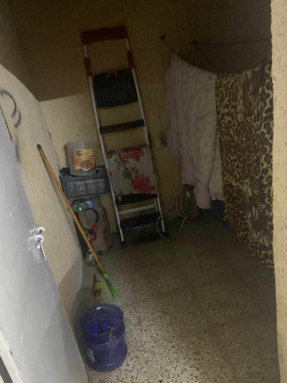 السلام عليكم عندي بيت البيع المساحة ٣٠٠ متر المنطقة سلمان باك المدائن
منطقة دور شهداء قرب جامع السلام ‏‪***********‬‏ التوصل عله هذا رقم السعر 100 وبي مجال
