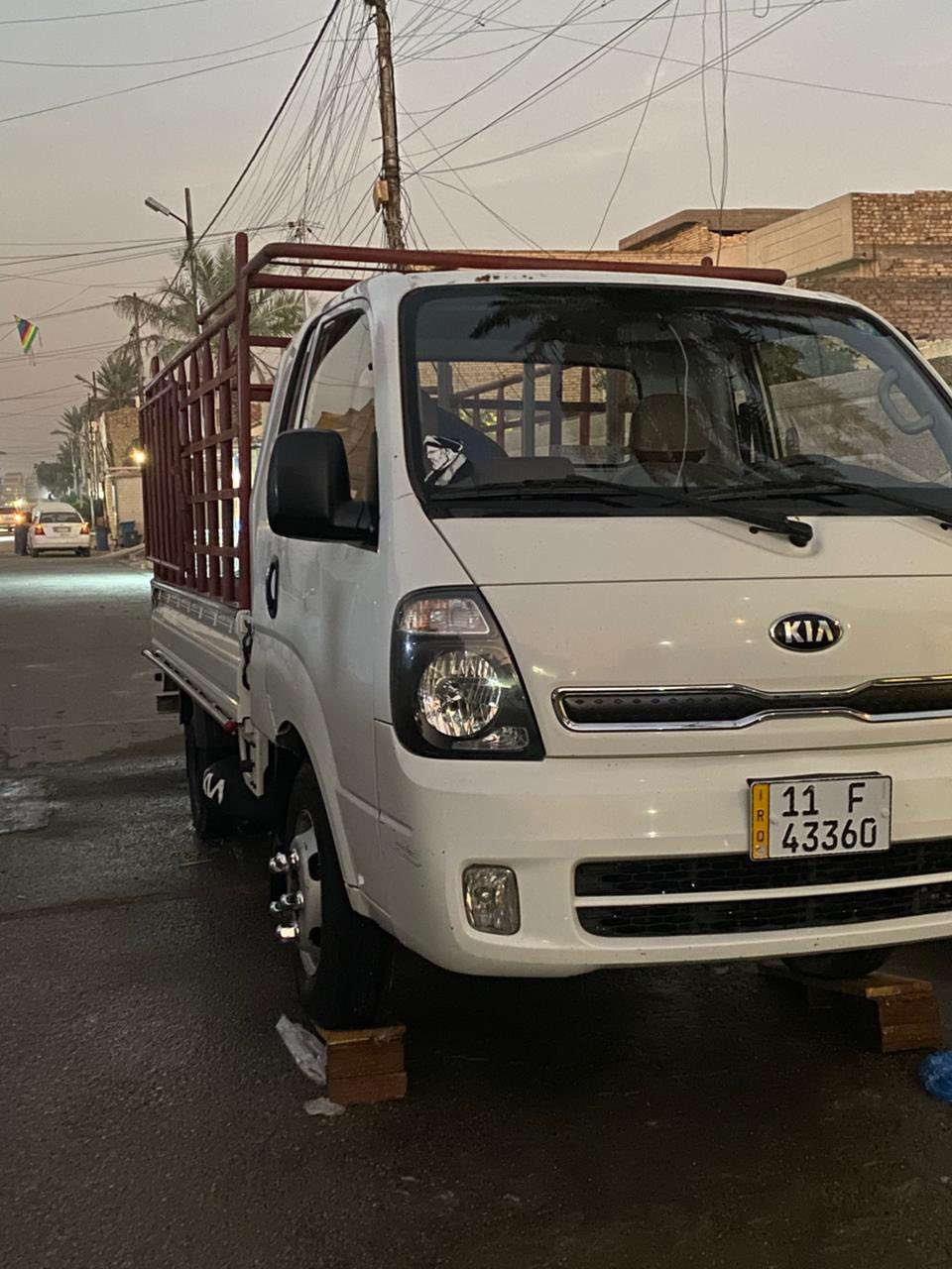 سلام عليكم
كيه فحل موديل 2018

رقم بغداد 

(***********)

او مرواس بموديل احدث من 19ل21
