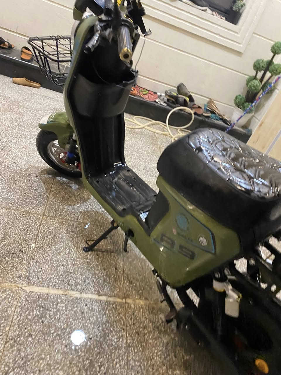 سلام عليكم دراجه r9 2026الدراجه جديده ونلي اصلي باتري ٣٢امبير الدراجه. كامله ماناقصها اي شي السعر 525وبيه مجال حك الجيه العنوان الامين الثانيه للاتصال على الرقم ***********
