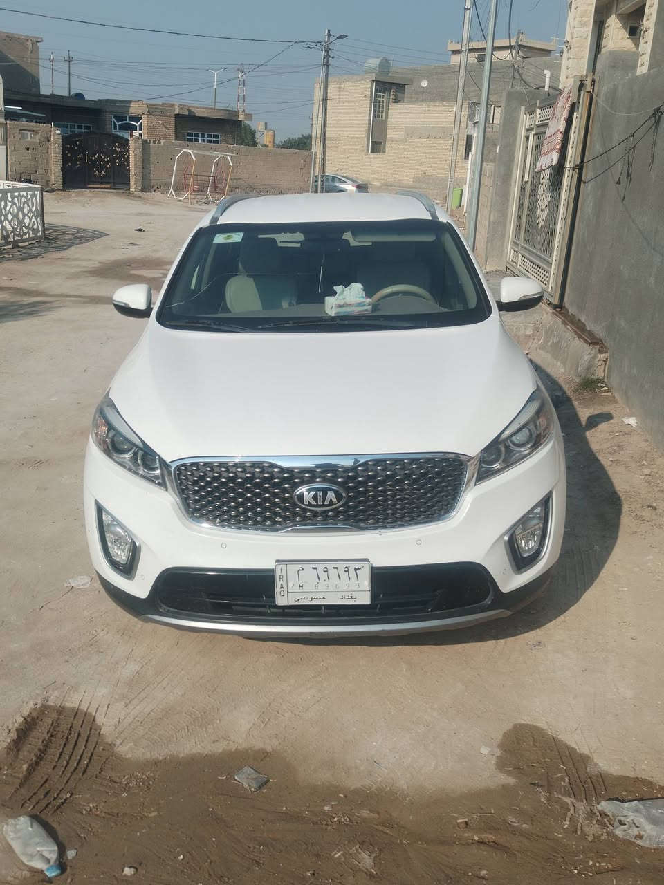 السلام عليكم سورنتو ٢٠١٦ فول عندا البنروما معروفه المواصفات سعرها ٢١٠ مكاني الانبار اتصل و ادلل ***********
