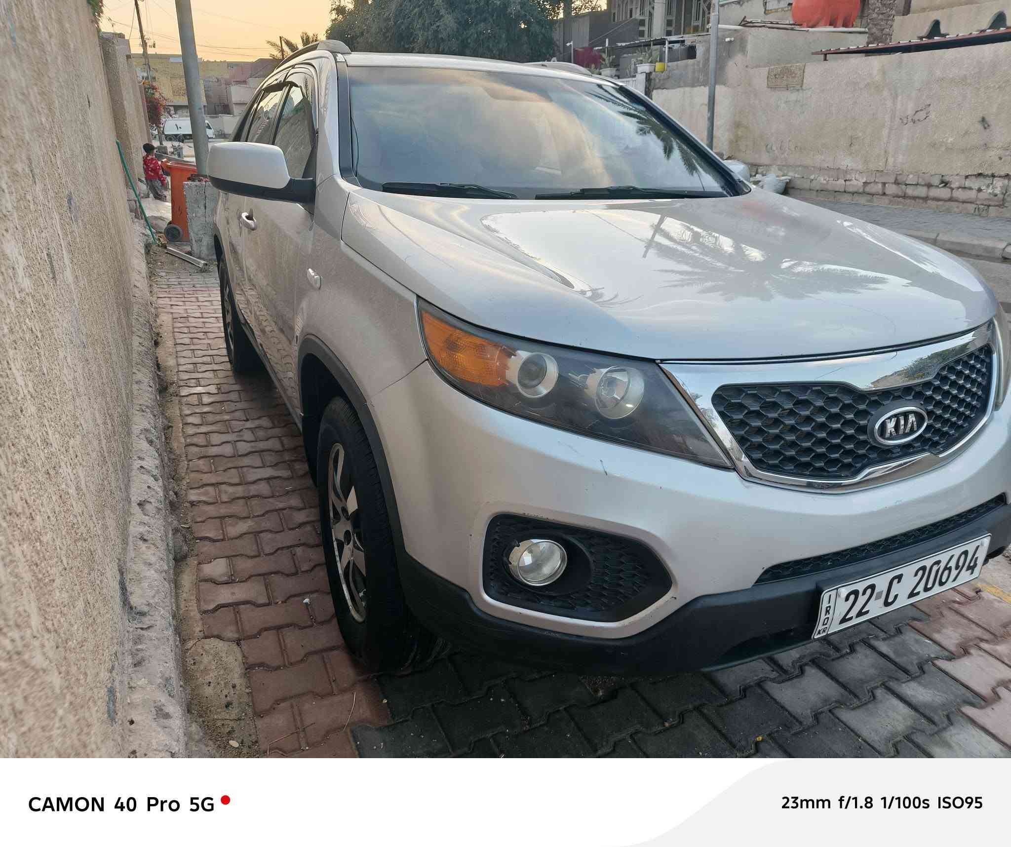 السلام عليكم سورنتوا 2011 للبيع خليجي مكينة اربعة سبعة راكب قطعتين تبريد سيارة جاهزة رقم و سنوية جديدة هزة جديد سيارة جاهزة من كلشي بيها صبغ موضح بل سونار بدون دواخل رقم اربيل مكان السيارة واسط النعمانية  السعر 123 ***********    ***********
