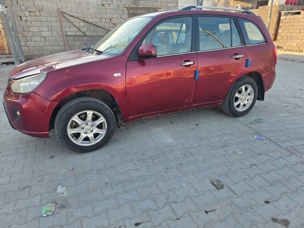 السلام عليكم اخواني تيكو 13 للبيع
سنويه لل27 رقم بصره مكينه بيه خيط بخار  الكير مكفول. لايت زنون تخم تاير جديد ماشيه 130  ع  غرامه تنكص من سعره. 
شاشه كامره  سياره مابيه ضربه. 
ومابيه صبغ  فقط مكانات قليله كلش 
وسعره مناسب. *********** 
ا مكانه بلبصره العاليه أول شارع
