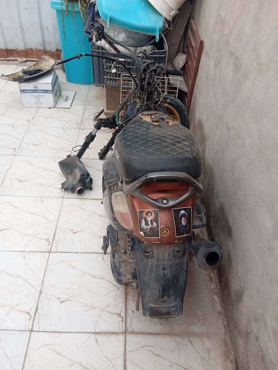 السلام عليكم دراجه للبيع كومة حديد محرم شغال ***********
