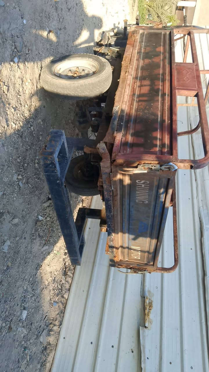 السلام عليكم ستوته للبيع موديل 2015 والمكينه 2023 كللك سعره 450 وبيه مجال المكان حله سياحي رقم الهاتف ***********
