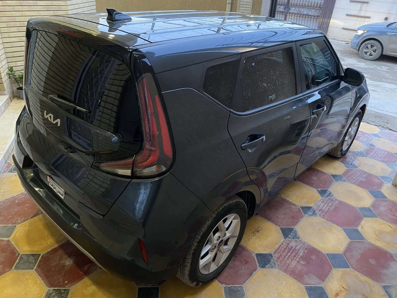 السلام عليكم ورحمة الله وبركاته
Kia soul 2025 LX 2.0 DOCH 
‎دخول جديد بدون رقم 
السعر 157

‎وضعيات القيادة:- normal,sport 

⚠️
‎صور الحادث و صور التصليح مرفقة بالمنشور
‎ايرباك البردة وكرسي السائق فقط جهة الحادث
‎السيارة بأسمي موقعها بابل / الحلة 

للاستفسار  الاتصال على الرقم 
*********** 
0774101002
