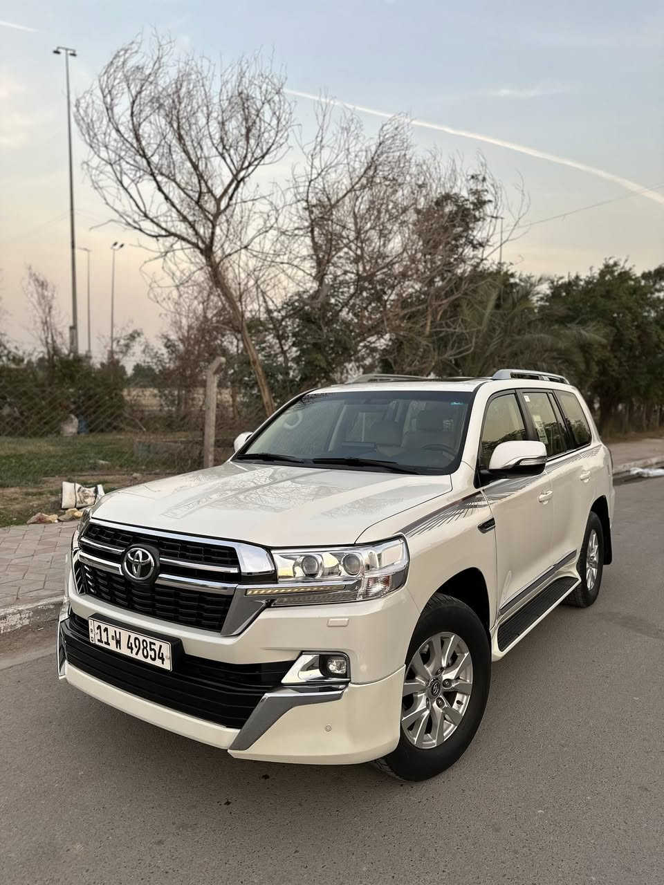 سلام عليكم
للبيع لاندكروز بريم 2016
ماشية 105 الف حقيقي شرط الفحص
مواصفات البريم معروفة ميحتاج اذكرهن
بيها باب السايق مبدل نفس لون بلادي
رقم بغداد الجديد ب أسمي
السعر #440ورقة وبيها مجال
مكاني بغداد الجديدة
*********** مصطفى
