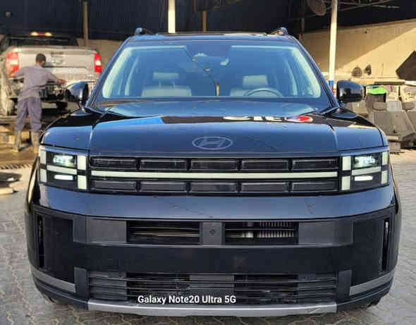 *استلام مباشر داخل منفذ سفوان*
بالإمكان إدخال السياره بكتاب شهداء

*هونـداي سنتـافي موديــ2024ـل*
*السعر195$جاهزه)فول موصفات* بدون كمرك. ستفسار ***********
