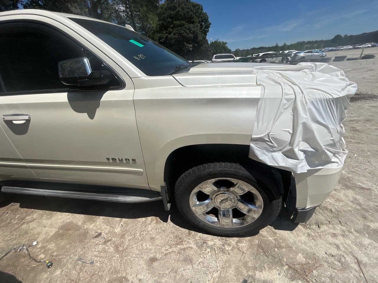 تاهو Ltz2015
لون صدفي 

بدون حادث فقط دعامية

غراضها كامله وياها

للبيع فاتوره بيها رقم حاويه

بسعر مناسب جدا

للاستفسار

***********

***********ميثم الصفار
