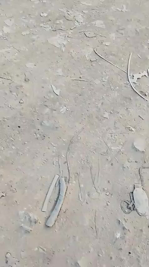 السلام عليكم اقجم للبيع موديل 92 مكينه جديدة
كير ١١١ مكينه جديدة 
الاتصال  ***********ابو علي 
              ***********
