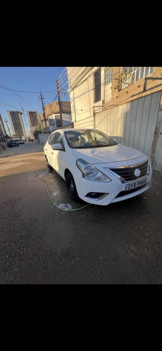 نيسان سني ٢٤ ماشيه ٦٣ الف كير محرك مكفول بيهه بارد باب خلفي …. والباب الامامي بي شخط وبي بارد كلش قليل والباقي كله مكفول سعر ١٢٥ وبيه مجال *********** بغداد زعفرانيه
