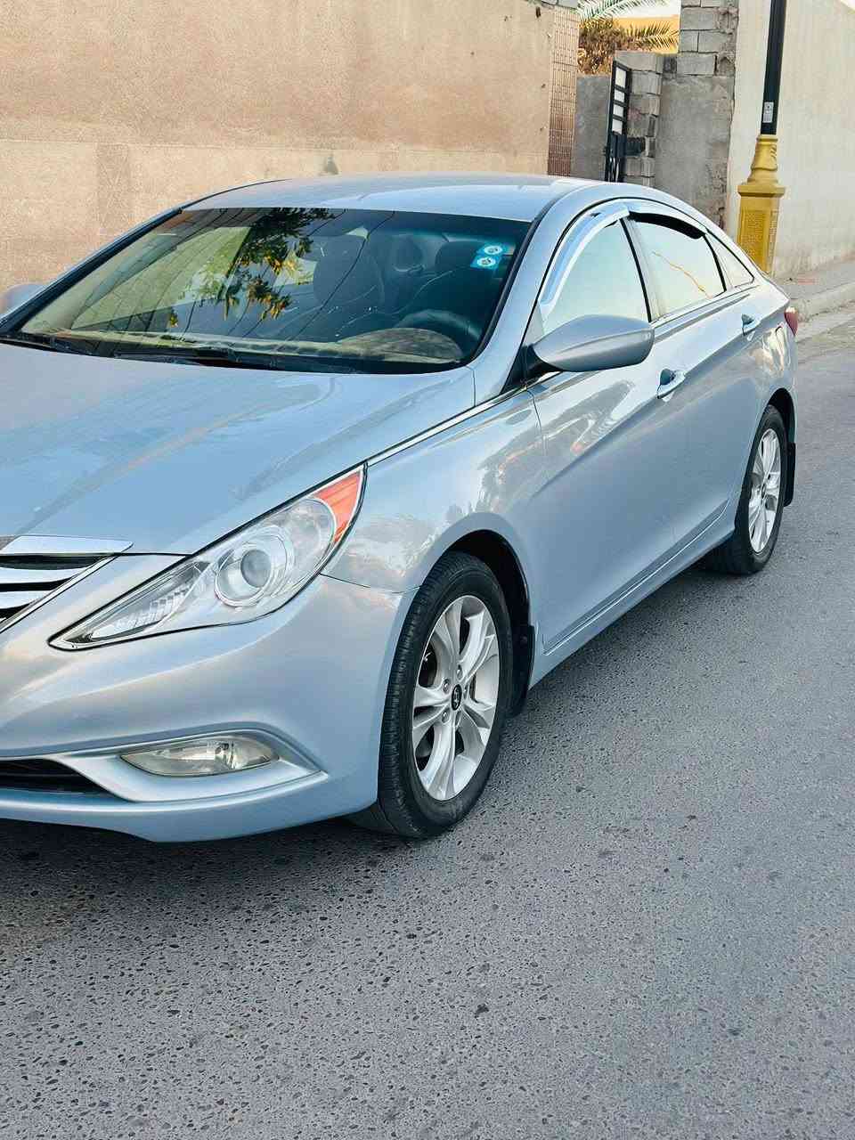السلام عليكم
سوناتا 2011 ديالى وارد أمريكي بيهه بنيد صبغ فقط بدون دواخل
محرك 2400... تحكمات ستيرن.. ماشيه ١٩٨
مكان السياره صلاح الدين الضلوعية.. ***********
