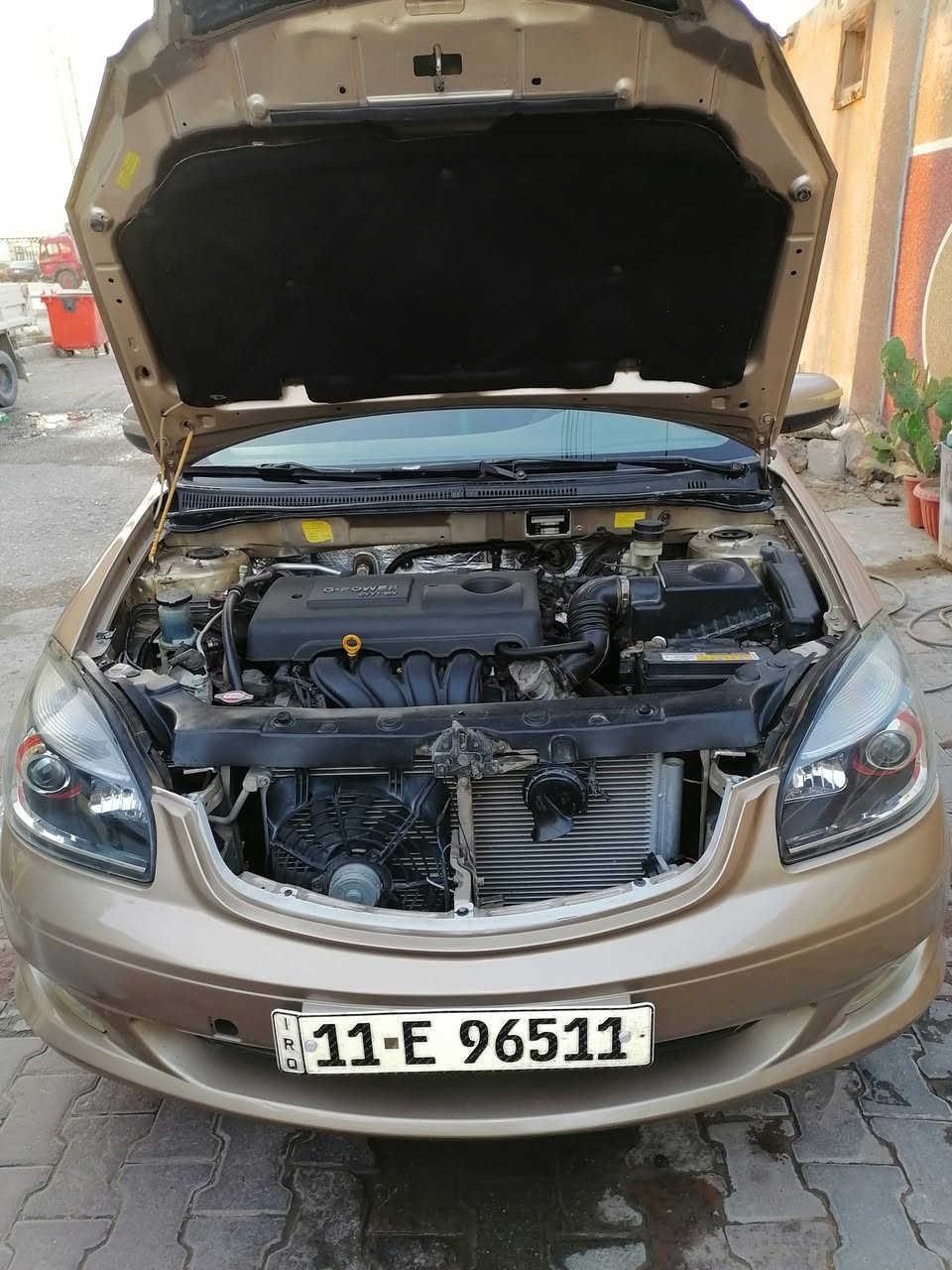 سلام عليكم جيلي موبل 2013 بيه جاملغ مبدل وتلكيط خياسات بيه مكانات صبغ *********** سياره بسمي مكاني كربلاء
