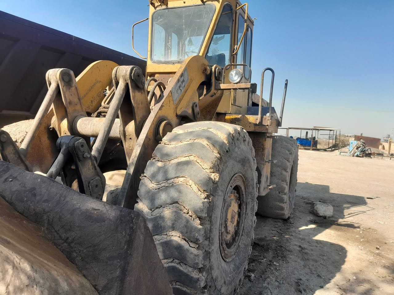 شفل البيع  السعر نتصل على هاذه رقم *********** ..؟ موجود على ماسنجر
