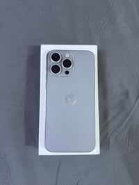 ايفون ١٥ برو ماكس للبيع ذكرته٢٥٦ بطريته٩٠ مشحون ٤٢٠ تلفون كلش نضيف  ال...