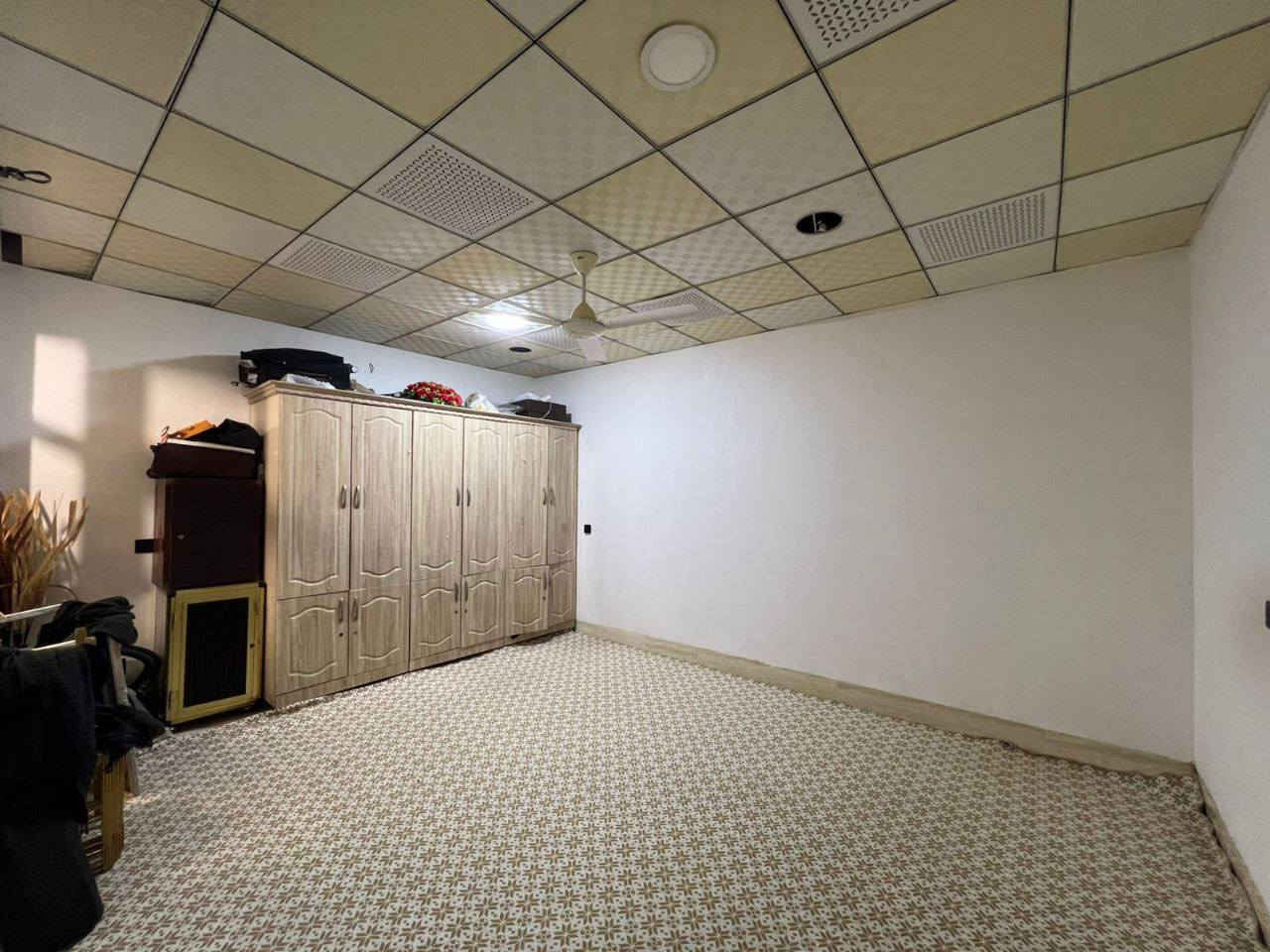 📍أربيل-بيت للبيع 5حساروك مقابل حديقه قرب شارع120M
➖مساحة 250M طابقين ركن
يتكون⤵️
➖4غرف نوم 
➖استقبال-صاله-مطبخ-مجموعه صحيات-كراج
السعر والصورة متوفرة على قناتنا الرسمية في التليكر

📞 تواصل مباشر واتساب أو اتصال:
📱 ***********
📱***********

#عقارات_اربيل_عقارات_موصل_عقارات_انبار_عقارات_البصرة_عقارات_كركوك_عقارات_ديالي_لانه_ستي_تكريت #عقارات_سامرا_هفالان_فرمانبران_ستي_كلوبال_ستي #حي_قربو_اشتي_فيلج_هيوا_ستي_اوزال_ستي_اربيل_الجديدة_5حساروك_ازادي_نوي_مارينا_ستي

سعر. https://t.me/safarrealstate
