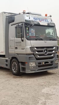 موديل ٢٠١٢ • فول مواصفات • براد شمتز ٢٠٠٨