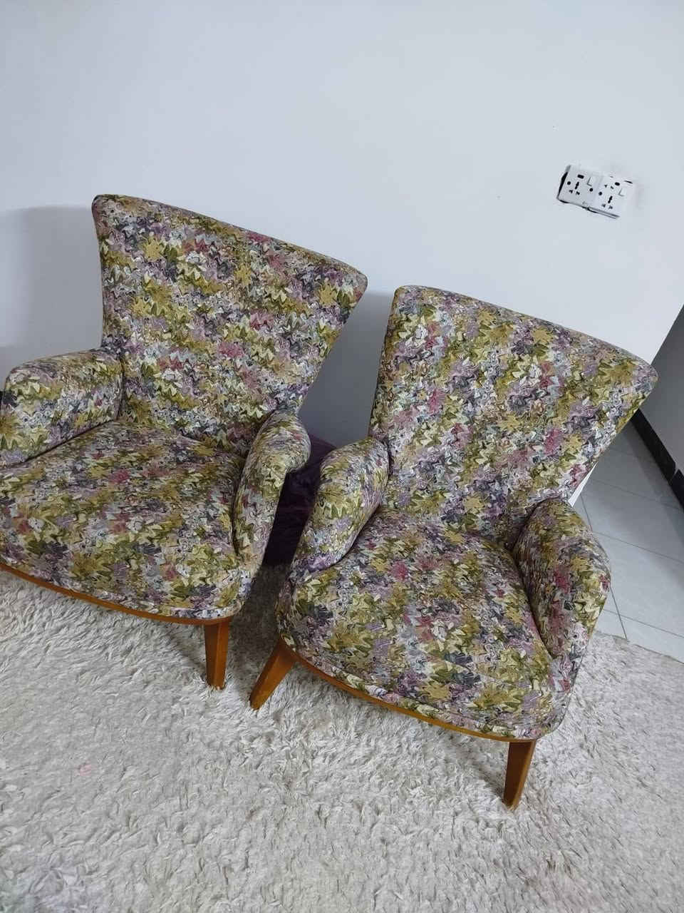 للبيع كولش نظيف سعره ٣٠٠ وبي مجال وياه هديه تلبيسه كامله


**إذا كنت صاحب هذا الإعلان وتريد حذفه لأي سبب، رجاءا أرسل رسالة إلى الدعم الفني**