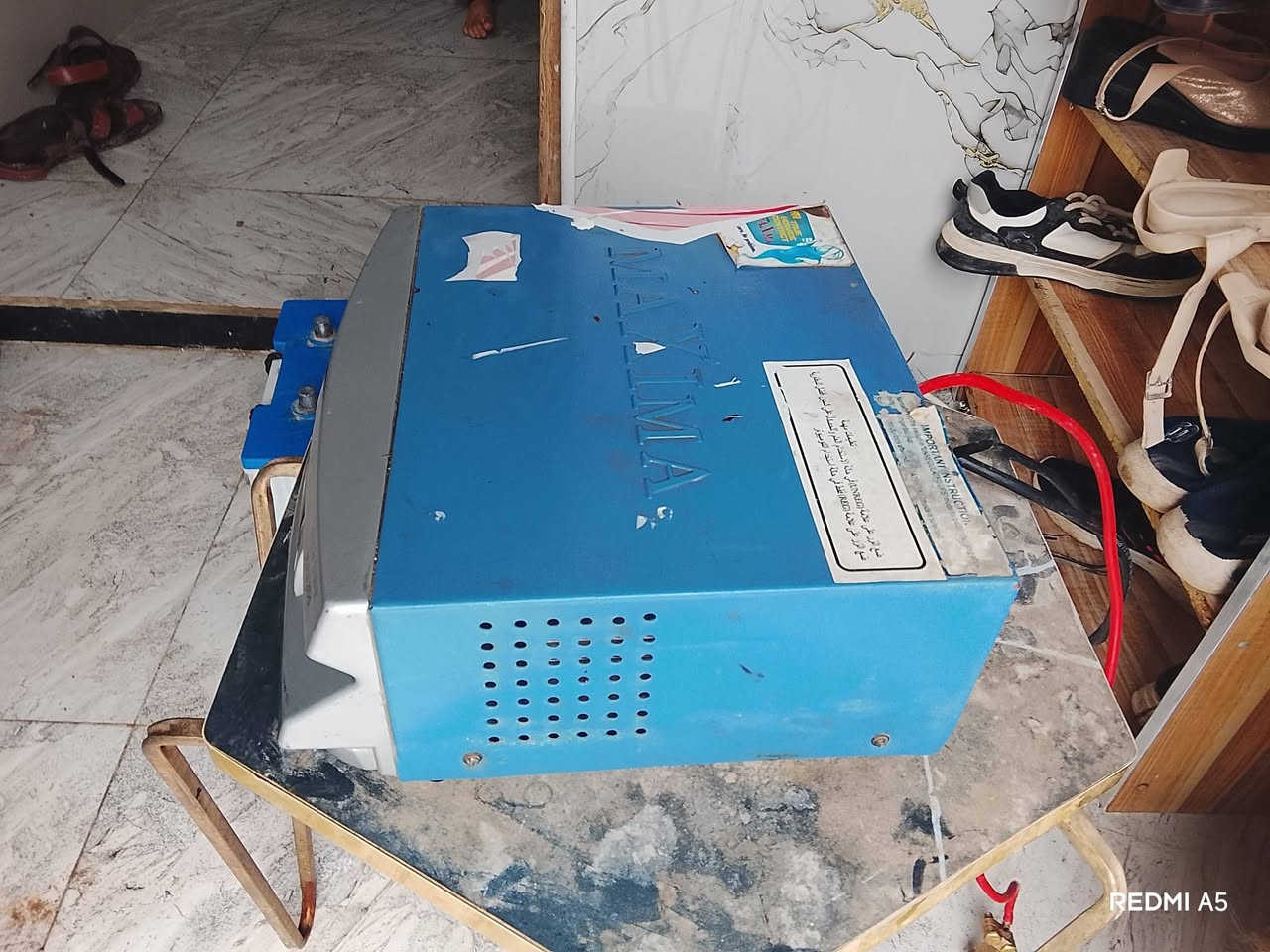 السلام عليكم ورحمة الله وبركاتة عاكسه كهربائية للبيع شغاله كامل هي وباتريه مال  جبير كلش وياه ضفيره الكهرباء السعر 250وبيه مجال قليل العنوان سوق الشيوخ طريق العكيكه لاستفسار متواجد خاص وشريحه واتساب الاتصال ***********
