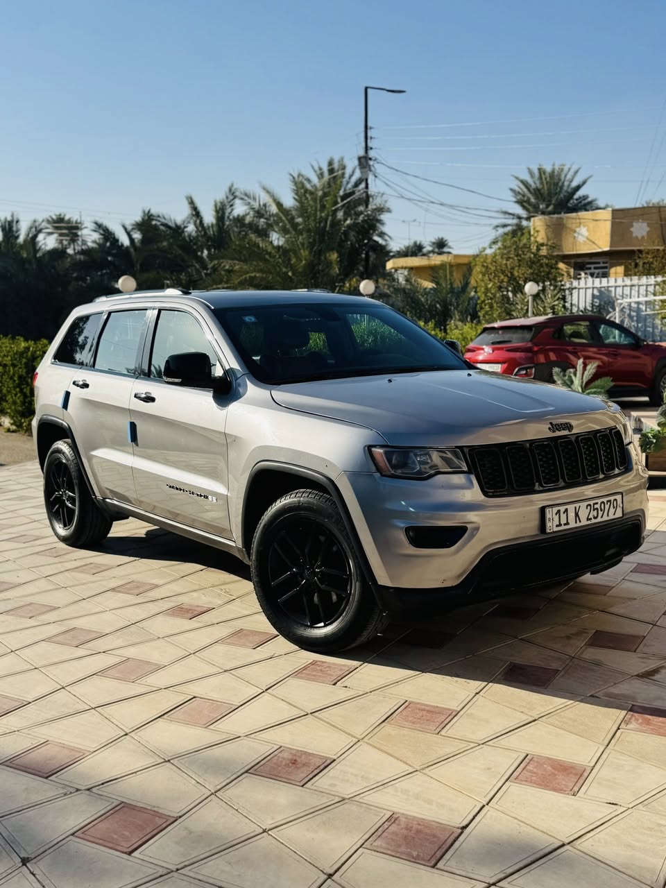 جيب كراند شيروكي 2019
قطعه وحده صبغ فقط دواخل السياره كفاله 
فوول مواصفات للاخير عدى الفتحه داخل جلد اسود وصاج كشنات كهرباء خزن ميموري شاشه جبيره مناخ منفصل كشنات تدفئه ستيرن هيتر رادارات حساسات هيتر مرايه نقاط عمياء بصمه تشغيل عن بعد  ماوس انضمه قياده 
مكاني بغداد ب  187  وبيها مجال قليل 
***********
