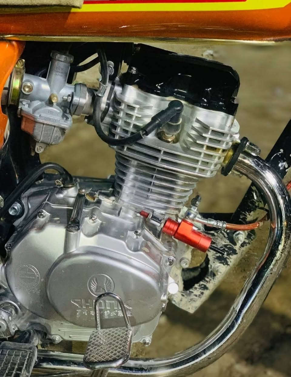 تايكر 25 للبيع الدراجه شلعه معدل خير من الله محرك مامفتوح+عنبار كلج+عنبار بريك امامي
السعر 750 وبيها مجال للطيبين
مكاني حله ورديه خارج
‏رقمي ‏‪0778 259 5803‬‏ وبي واتساب
