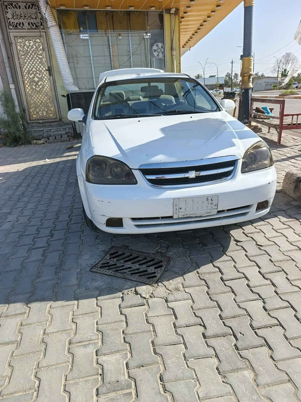 سلام عليكم اوبتره البيع فقط مديله ٢٠١٤ مابيه ضربه بيه بس الجنطه مبدله وبيه بارد بل باب المامي سعره ٧٧ وبيه مجال ***********
