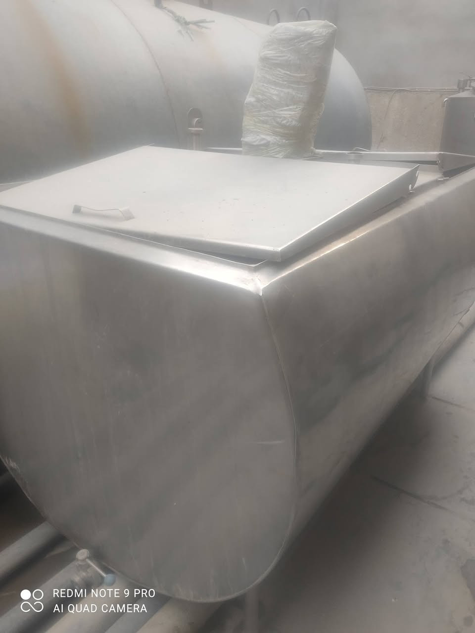 السلام عليكم جدر دبل جاكيت ايراني طن ونص للتواصل
***********
