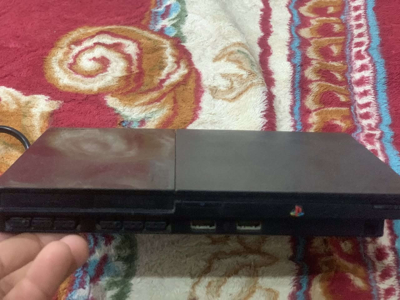 السلام عليكم بلايستيشن2 مع كامل ملحقاته فلاش ذاكره32 +تحويله HDMAبلازمه او تلفيزون ذكيه +واير تشغيل +يده جوستك +خزن أصلي والنضافه كدامك +بي هواي العاب مثل درايفر مستر بيين حرب زومبي قتال العاب الهيمنه بيس وبعد هوايي والسعر مع كامل الملحقات داع يبيعون بس البلي ب75الف بدون ملحقات واني ابيعلك مع كامل ملحقاته بس ب65الف للتواصل على الرقم***********
