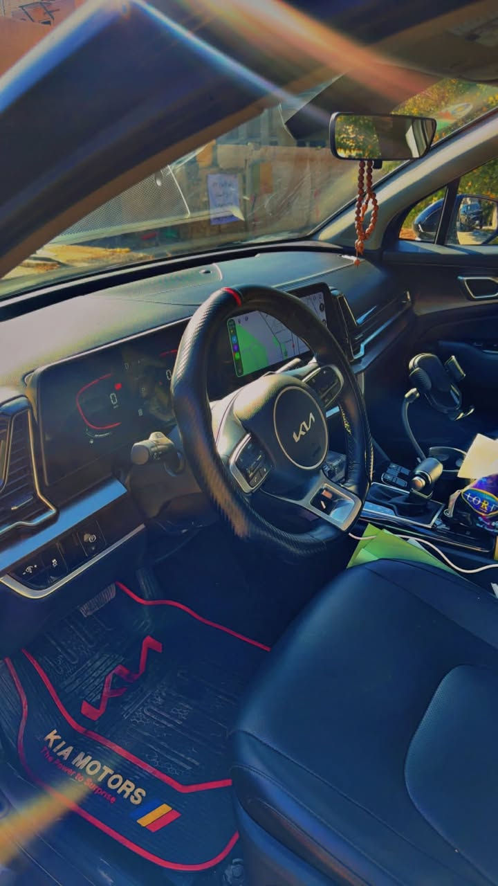 كيا سبورتج 2024حجم كبير L
بدون ايرباك بدون دواخل
ماشية 18 الف كيلو متر فقط
 
المحرك :٢٥٠٠ 
الگير : ٨ نمر

المواصفات : EX 4x 
بصمه تشغيل- صندوق- ابواب -تشغيل عن بعد
شاشه كبيره على طول الدشبول
انظمه قياده نورمال- سبورت - سمارت - ثلجي
كشنات جلد لون اسود
كرسي السائق تحكم كهربائي
هند بريك بصمه
كامرا خلفيه
رادار امامي خلفي جانبي نقط عمياء
تحديد مسار ذكي
اشاره في المرايا الجانبيه
تشغيل عن بعد
تحكم ستيرن فول مواصفات 
اوتو هولد
اوتو ستوب
نظام ترحيب
تبريد قطعتين
مانع انزلاق
نزول منحدرات
نظام فحص ضغط الاطارات
نظام abs
تدفئه كشنات
قياده آليه ذكيه
كروز سرعه
سستم صوت هارمن
شاشه لمس متغيره لتحكم التبريد او الميديا
منافذ تايب سي عدد ٣ مع ٢ في الكشنات
اضواء ترحيب عند الاقتراب مع ترحيب داخلي عند الصعود او المغادره
كيجات متغيره حسب الوضعيات
ماسحه خلفيه
كامرة دوارة
السعر 194
صور السونار  بلمنشور
السياره موجوده في بغداد الدورة
للاستفسار ***********
