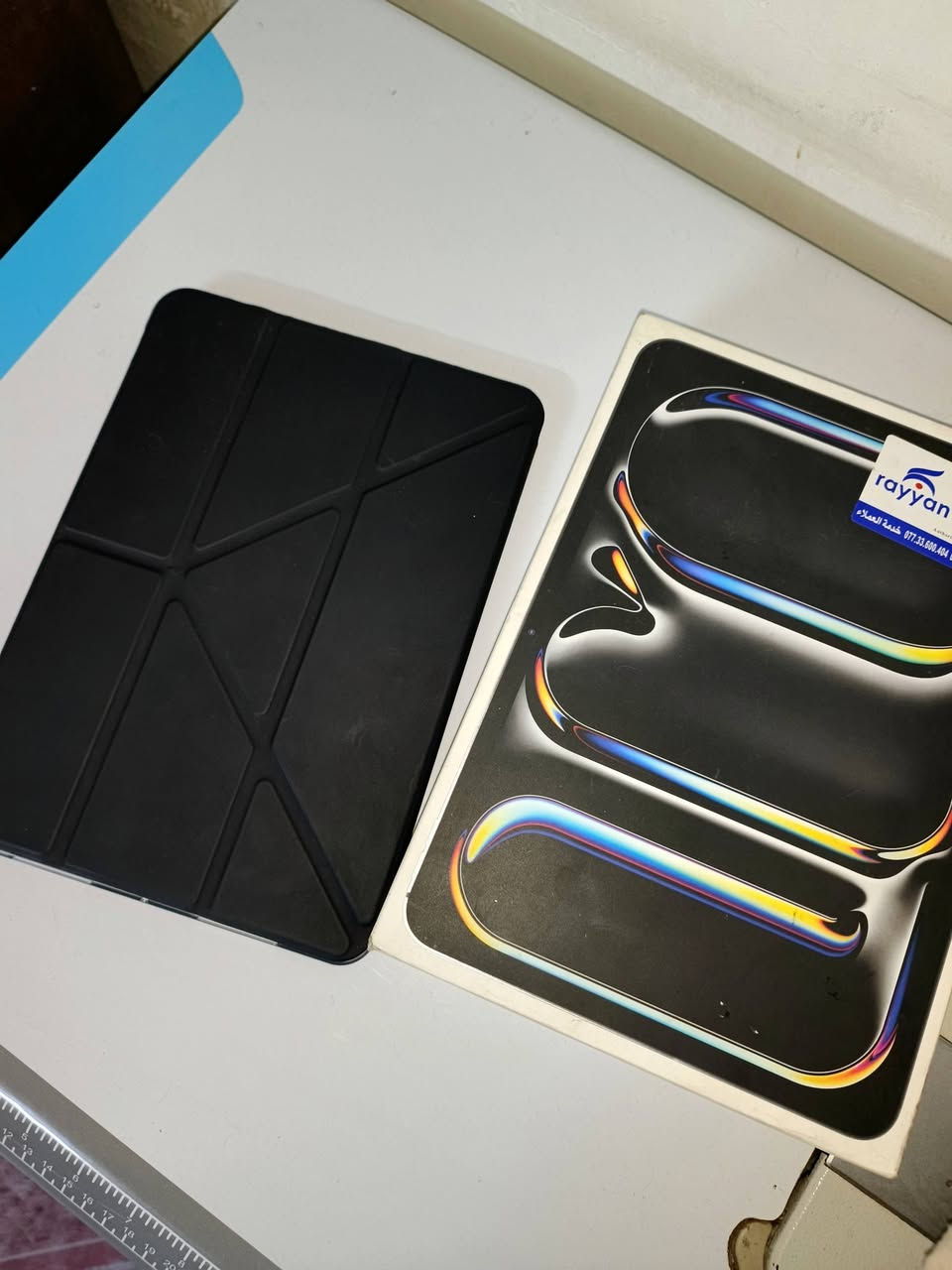 ايباد pro 11" M4 256GB
جهاز نظيف جدا ومحافظ عليه ومكفول من كل شي 
بطارية 87 
مع حافظة اصلية من keephone 
ولاصق حماية اصلي 
 والكارتون الاصلي وكيبل الشحن فقط
السعر  950 الف وبي مجال جدا بسيط 
مكاني السعدون او العبيدي 
للتواصل 
***********

