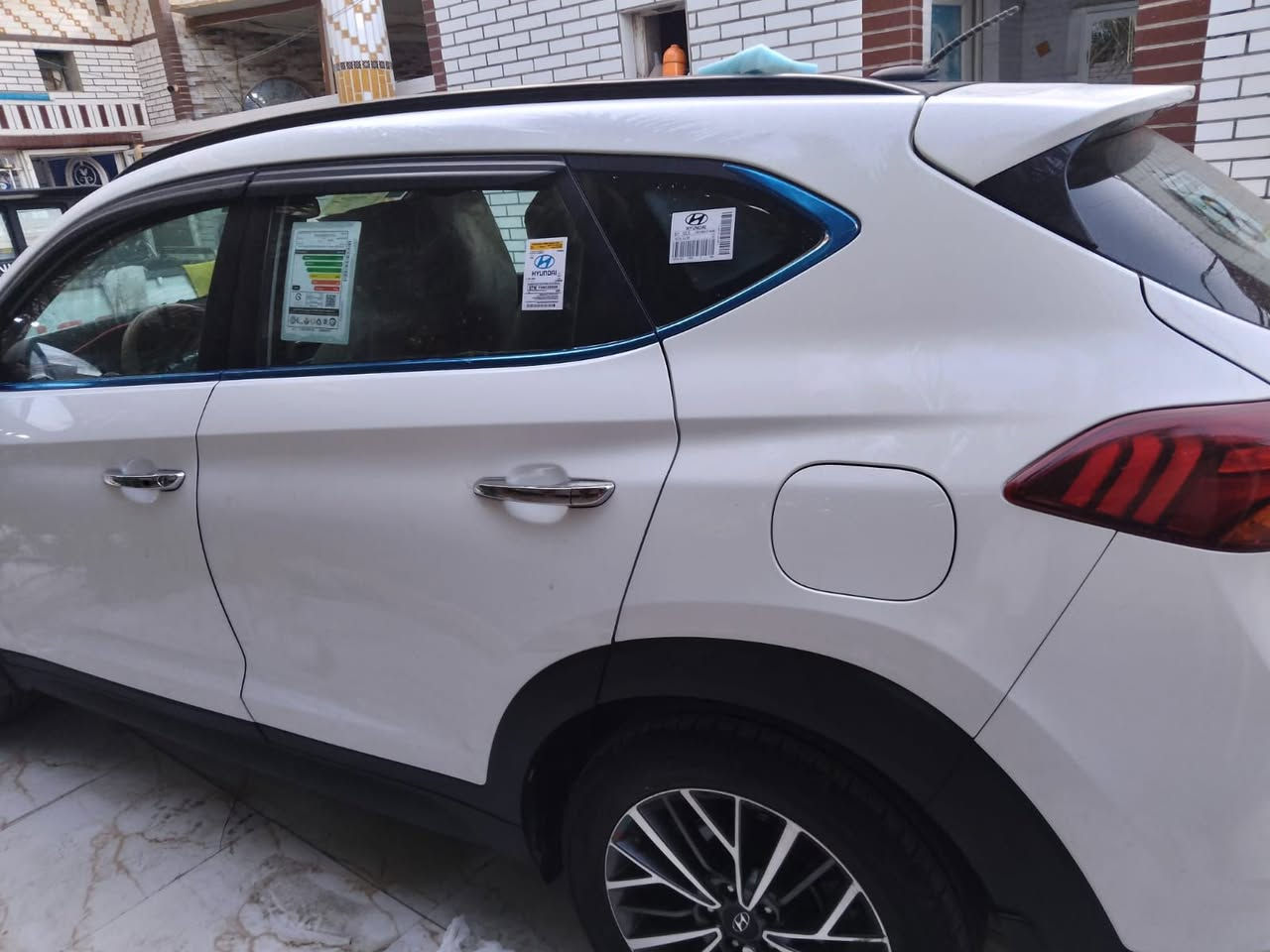 هونداي توسان موديل ٢٠٢٠ رقم بغداد بسمي ماشيه ٩٥ كفاله فقط بارد الباب خلف السايق مكينه غير مفتوحه تخم تاير دلوب السعر ٢٠٠ وبيه مجال اتصال علا صاحب السياره مكلف بل النشر ***********ا مكان ااسياره ميسان
