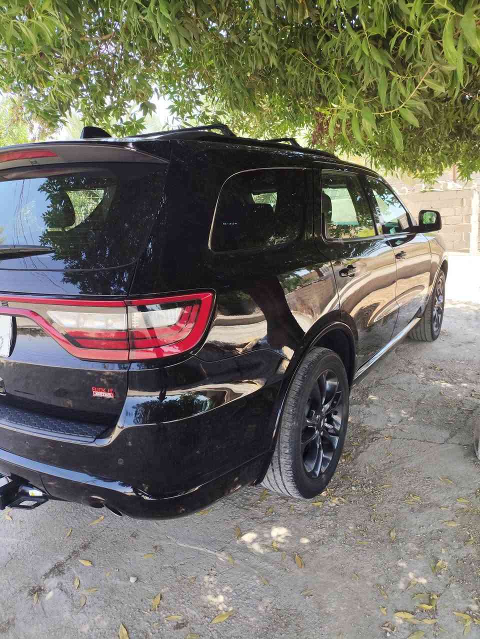 السلام عليكم
دوج دورنكو للبيع GT
موديل 2024
حجم المحرك 3600
عداد المسافة 41 الف مايل 
ضرر قطعة وحدة بنيد
طاك ارباك دشبول وتكمة 
راجع سستم درجة اولى
محرك كير كفالة بشرط 
صور الحادث موجودة
رقم بغداد شهداء 
تشغيل بصمة 
تشغيل عن بعد
بصمة ابواب 
دخول ذكي جنطة كهرباء
حساسات جانبي وخلفي
7 راكب تبريد 3قطع
نضام ايكو +سبوت
بعد بيها هواي مواصفات
العنوان ديالى المقدادية  
السعر  258 بيها مجال شي بسيط
رقم الهاتف ***********
