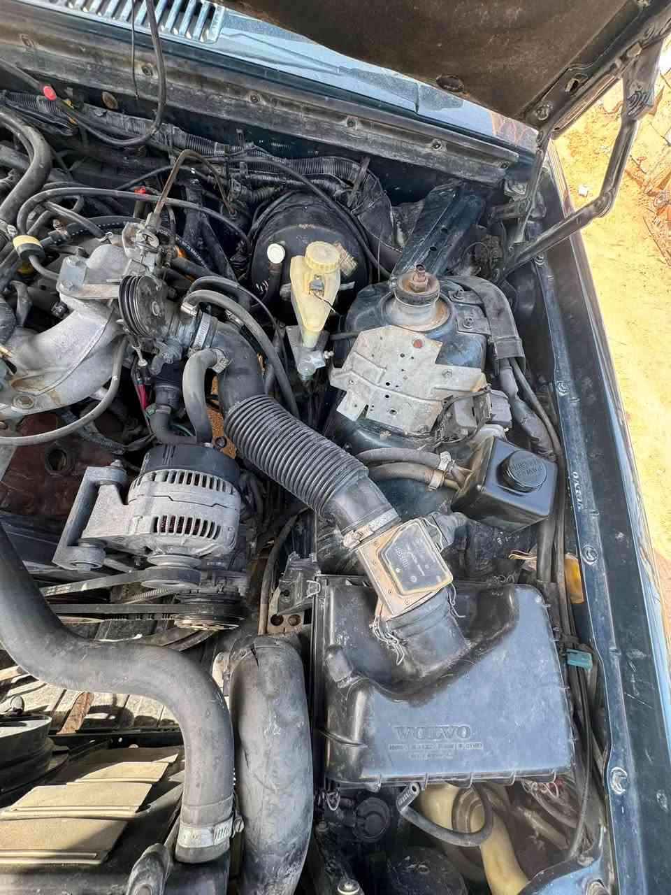 فولفو 940 موديل1993نقص كمبريسر التبريد سعر 65رقم الموبايل***********

