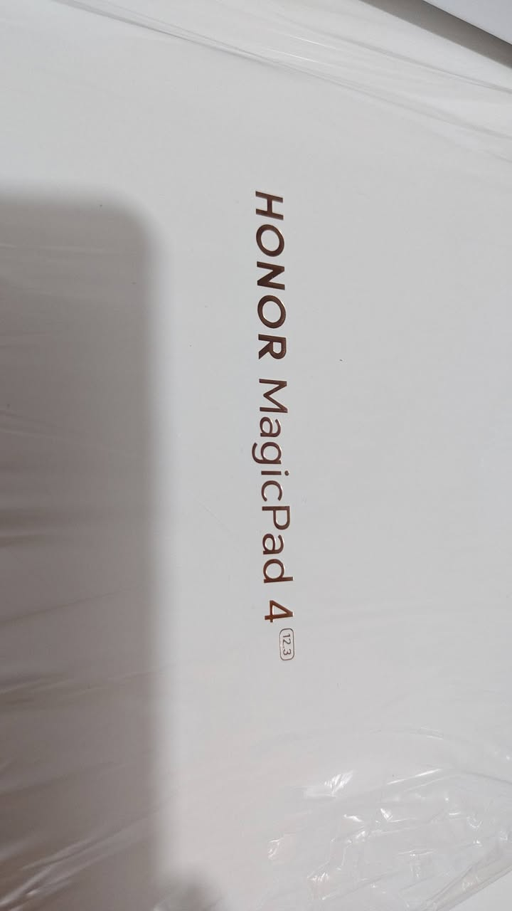 للبيع | HONOR MagicPad 4 Pro الغني عن تعريف
الشاشة: 13.3 بوصة OLED
الدقة: 3.2K (3200×2136)
معدل التحديث: 165Hz
المعالج: Snapdragon 8 Gen5
الذاكرة: 12GB RAM تصل إلى 24
التخزين: 256GB
البطارية: 10100mAh 
الشحن السريع: 66W
الكاميرا الخلفية: 13MP
الكاميرا الأمامية: 9MP
عدد السماعات: 8 سماعات
السُمك: 4.8 مم
نظام التشغيل: MagicOS (Android)
جهاز بالكرتون مشتغل ساعات فقط كلشي بعده بالجيس مع كيبورد وقلم
للبيع | HONOR MagicPad 4 Pro الغني عن تعريف
الشاشة: 13.3 بوصة OLED
الدقة: 3.2K (3200×2136)
معدل التحديث: 165Hz
المعالج: Snapdragon 8 Gen5
الذاكرة: 12GB RAM تصل إلى 24
التخزين: 256GB
البطارية: 10100mAh 
الشحن السريع: 66W
الكاميرا الخلفية: 13MP
الكاميرا الأمامية: 9MP
عدد السماعات: 8 سماعات
السُمك: 4.8 مم
نظام التشغيل: MagicOS (Android)
جهاز بالكرتون مشتغل ساعات فقط كلشي بعده بالجيس مع كيبورد وقلم
السعر مليون و 25
*********** واتساب أو اتصال
*********** واتساب أو اتصال
