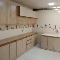 للبيع • خزائن • توصيل بغداد مجاني