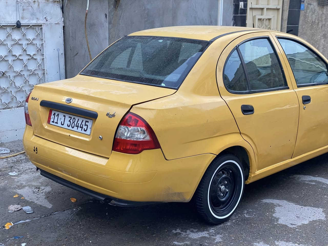 طيبه 2015
رقم جديد انكليزي بأسمي هزه جديده 

مكينه كير كفاله

صدر دبلات توني شادهن 

تخم تاير خط ابيض جدد + سبير

 غرفتها بلاديه حلوه 

كهربائيات بلاديه + سنتر لوك

بدون ضربه بدون معجون 
فقط دوسه خايسه ومبدلها 
وشلت الترايش وصبغت مكانهم
ويرادلها كمبريسر تبريد 

سياره مال جناي اريد اراوسها فقط مراوس شعدك ادخل خاص 
او راسلني عله رقمي 
***********

مكاني بغداد الحريه
