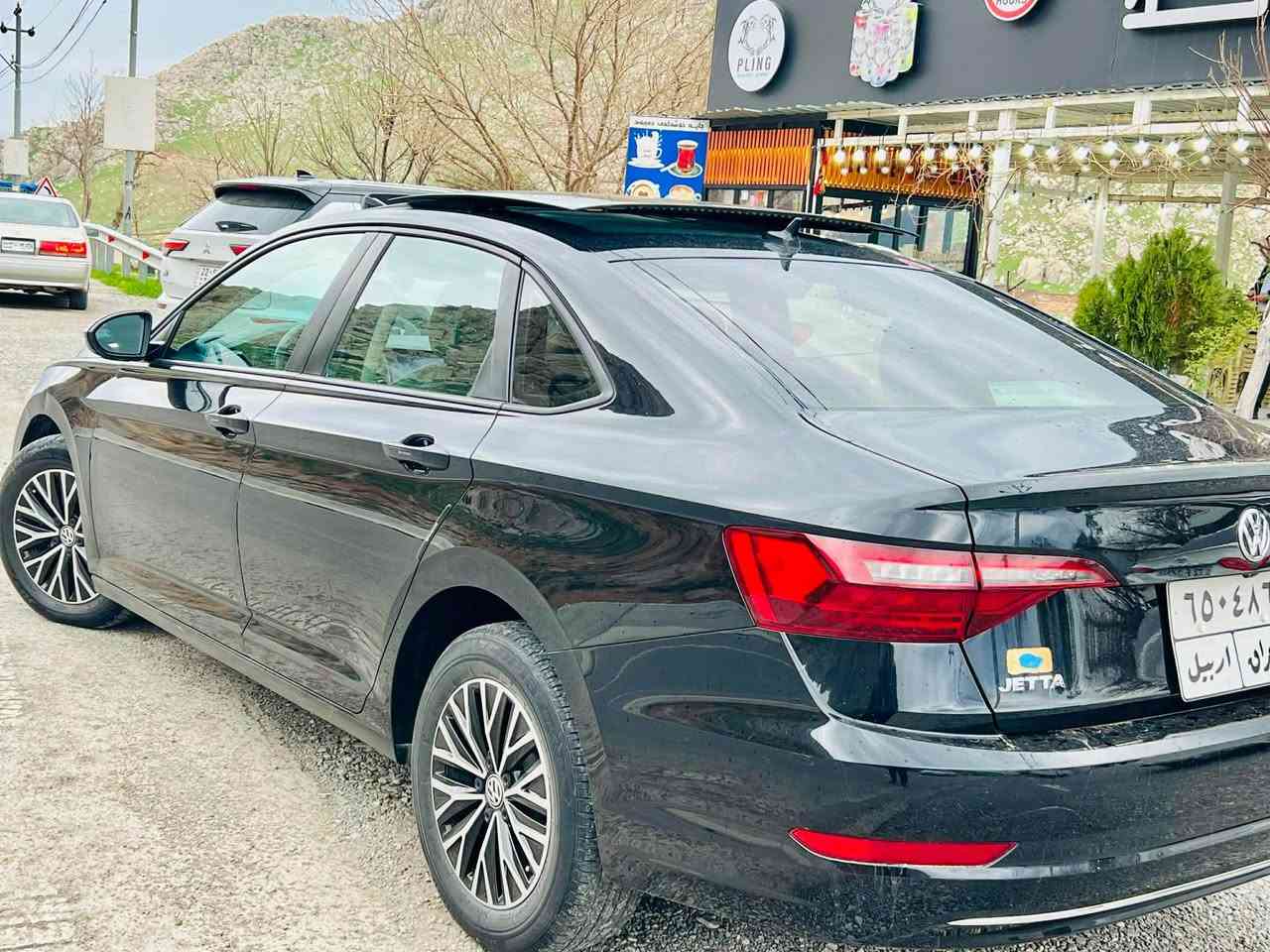 سەرەتا بەناوی خوای گەورە 
جیتە 2020 مواسەفات SE 
پانۆراما کوشن هیتەر شاشە گەورە 
تەنها 49 هەزار رۆیشتوە گێرو مەکینەی بەشەرت 
دوو پارچەی بۆیاخ هەیە بێ ناو گرت 
ئێرباگ شان سوکان تەقیوە داشبوول بەشەرت 
سعری 135 گەڵاو مەعامەلە 
سەنەوی بەسەر نەچووە 
ژم . *********** رانية, السليمانية
