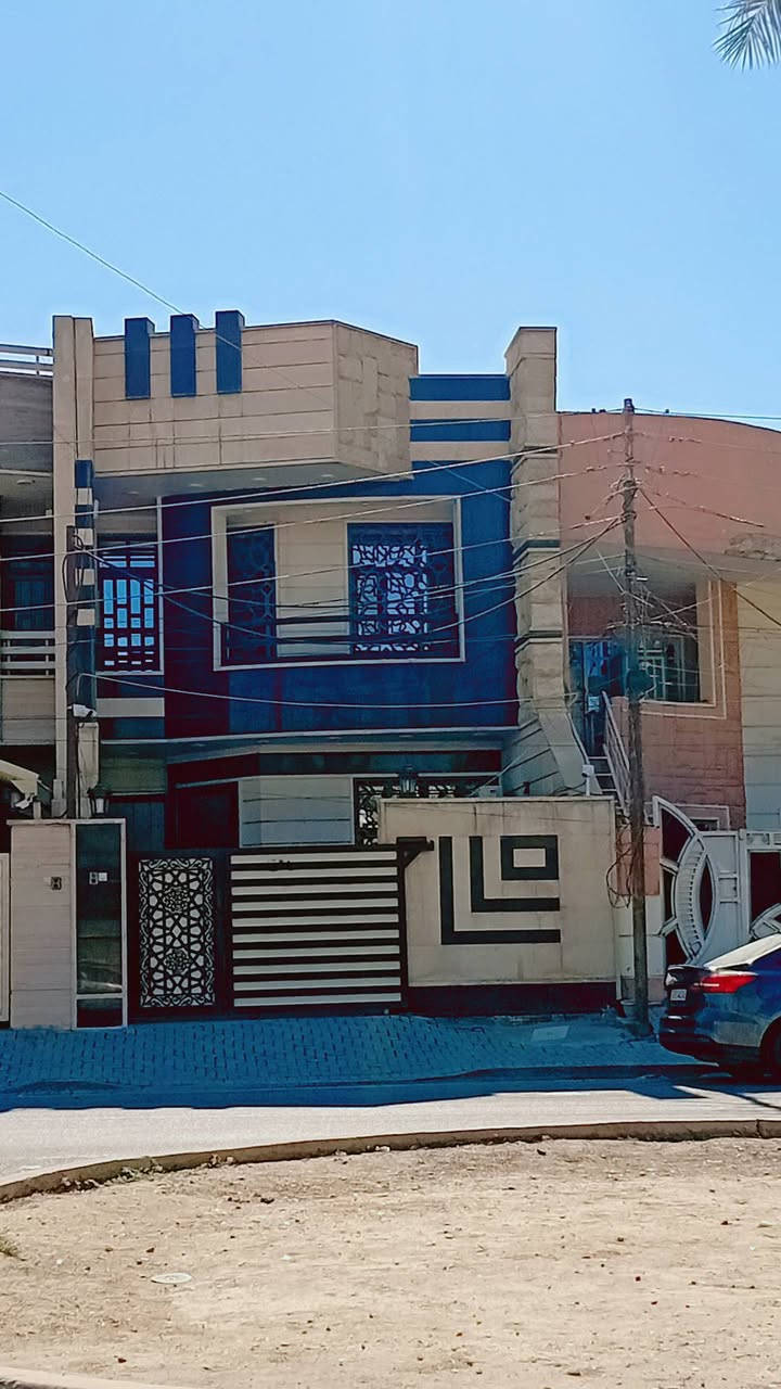 للبيع دار سكن في السيدية يمتاز بشارع عرض ٣٠م شارع النخيل 

المجد للوساطة العقارية سيدية شارع العلوة مقابيل مدرسة حلم الغد 

مساحة ١٥٠م
نزال.   ٢٥م 
واجهة.  ٦م

يحتوي على 

٤نوم 
خدمات كاملة مع ارضية مرمر بالكامل مع واجهة حجر ديكورات بالسقف 

ارسل رقم 1
يأتيك الرد مباشر 

نسعى لخدمتكم نحو الأفضل نستقبل كافة عروضاتكم السكنية والتجارية 

الاتصال..
***********
***********

مكتب المجد للوساطة العقارية
