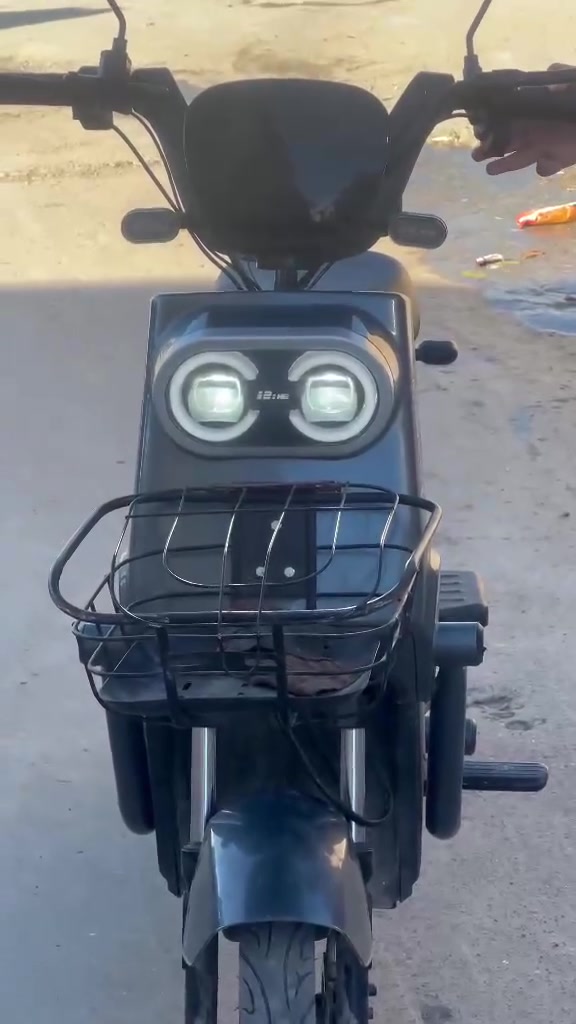 للبيع ماطور شحن  5 باتريات مابي اي عطل  جديد بعدو  سعر 200


**إذا كنت صاحب هذا الإعلان وتريد حذفه لأي سبب، رجاءا أرسل رسالة إلى الدعم الفني**